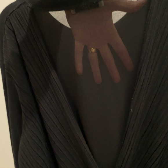 Sandro Paris Cotton Sweatshirt with Must-See Back Detail!! - Picture 5 of 7